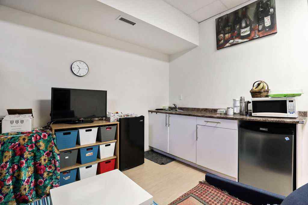 MLS® A2237164 - 133 5th Avenue SW in NONE High River, Commercial