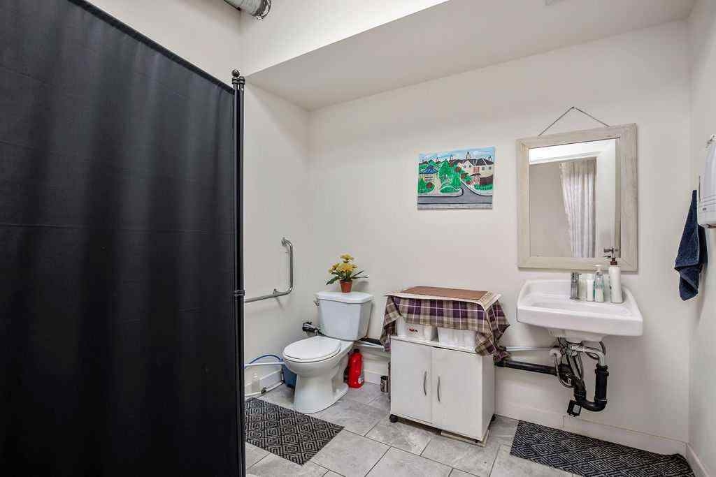 MLS® A2237164 - 133 5th Avenue SW in NONE High River, Commercial
