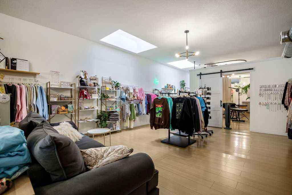 MLS® A2237164 - 133 5th Avenue SW in NONE High River, Commercial