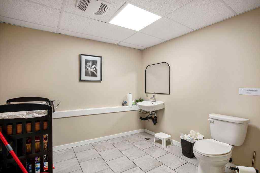 MLS® A2237164 - 133 5th Avenue SW in NONE High River, Commercial