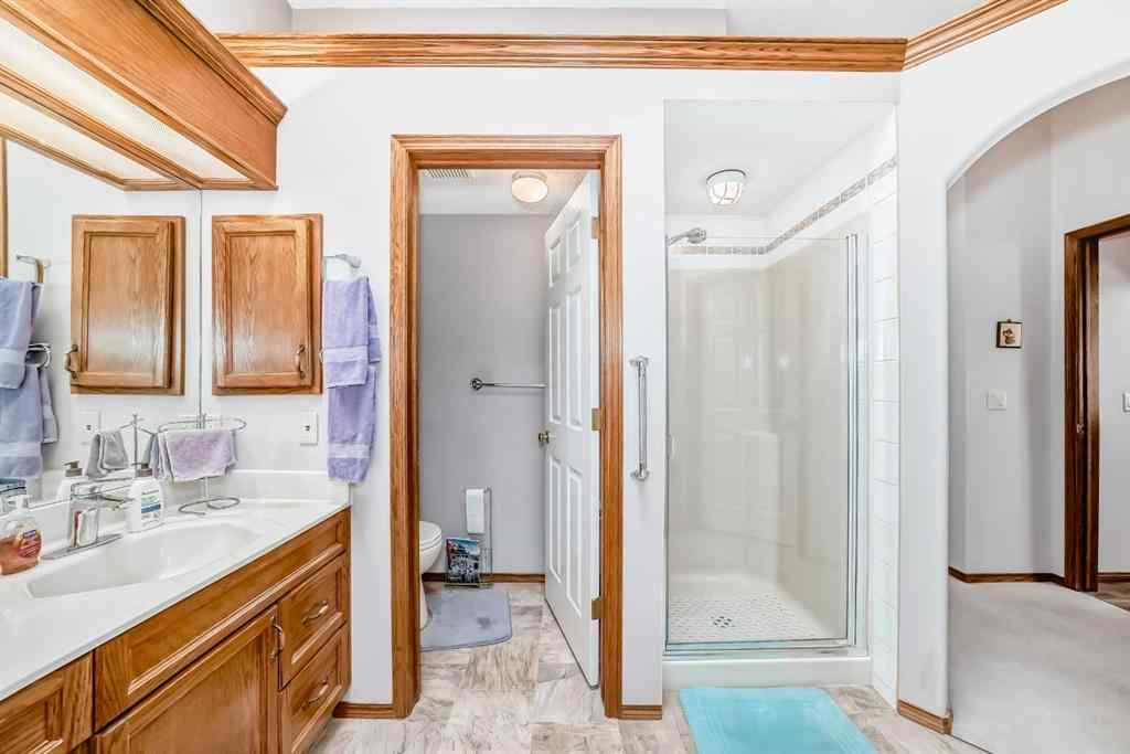 MLS® A2237172 - 11 Hamptons Bay NW in Hamptons Calgary, Residential