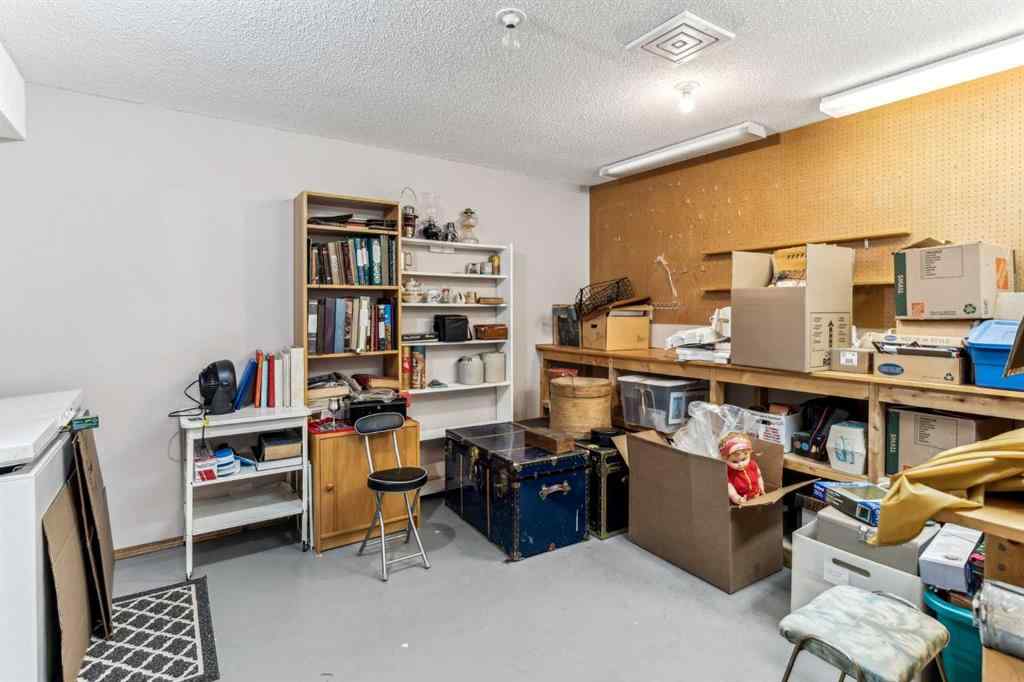 MLS® A2237172 - 11 Hamptons Bay NW in Hamptons Calgary, Residential