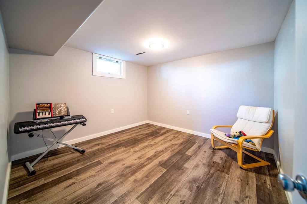 MLS® A2237198 - 49 Rydberg Street  in Hughenden Hughenden, Residential