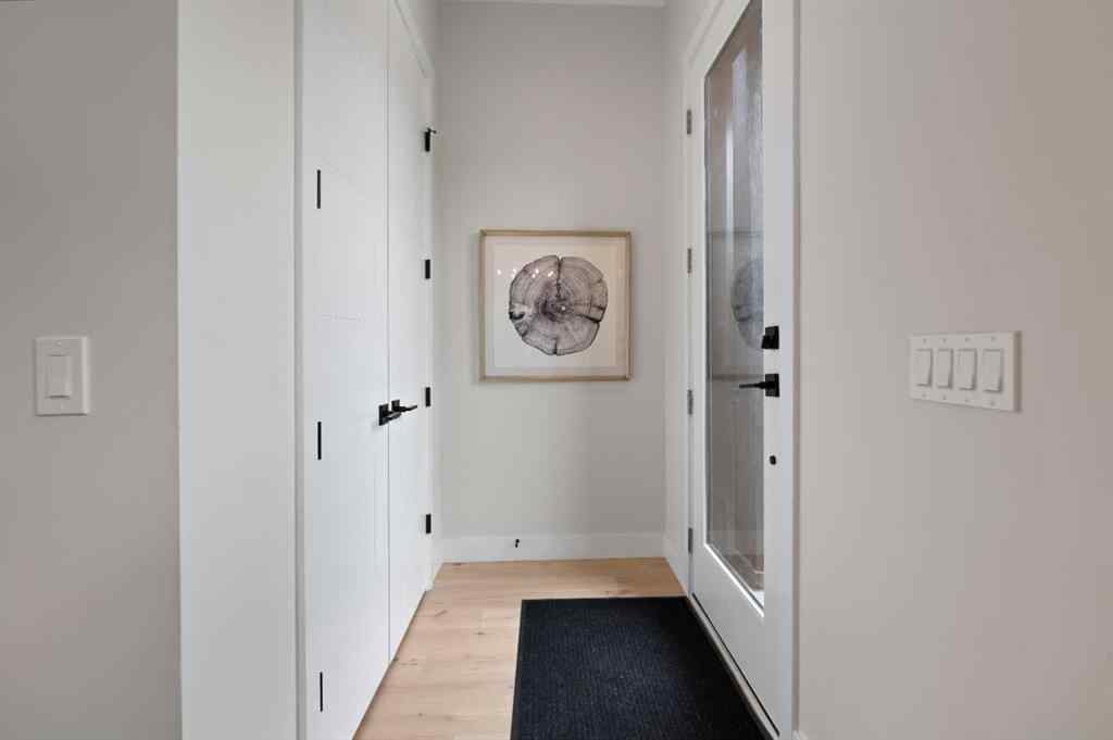 MLS® A2237203 - 2110 23 Avenue SW in Richmond Calgary, Residential