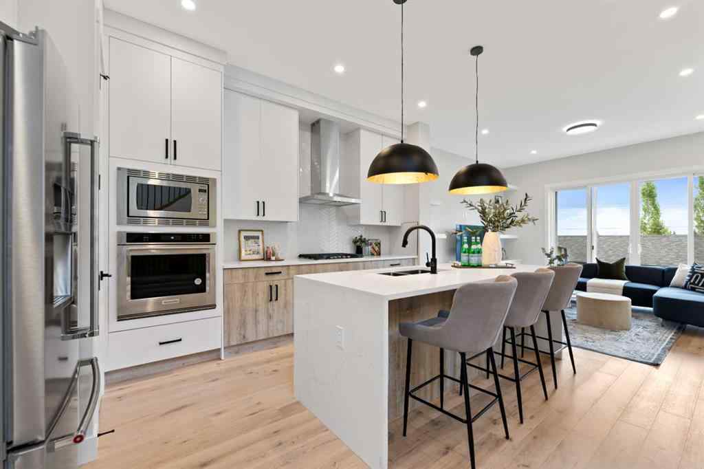 MLS® A2237203 - 2110 23 Avenue SW in Richmond Calgary, Residential