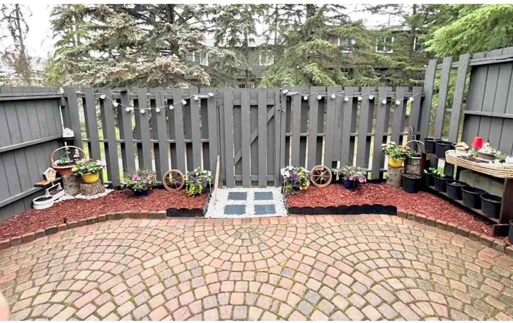 MLS® A2237206 - Unit #98 210 86 Avenue SE in Acadia Calgary, Residential