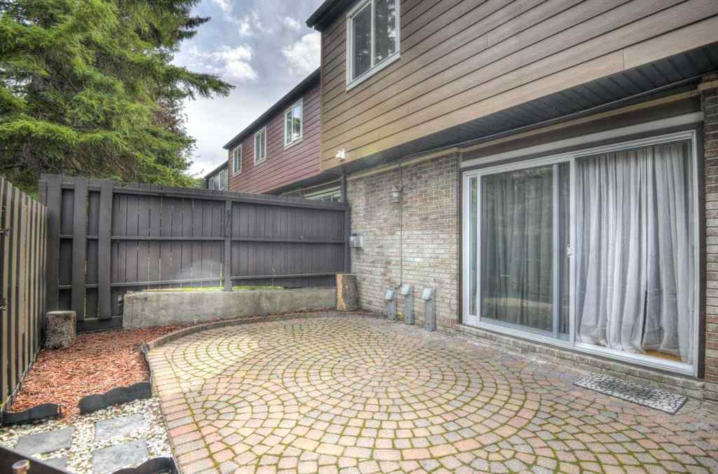 MLS® A2237206 - Unit #98 210 86 Avenue SE in Acadia Calgary, Residential