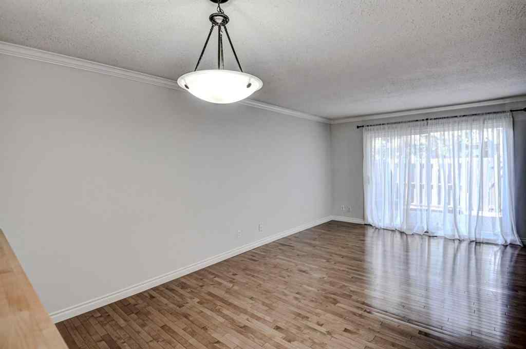 MLS® A2237206 - Unit #98 210 86 Avenue SE in Acadia Calgary, Residential