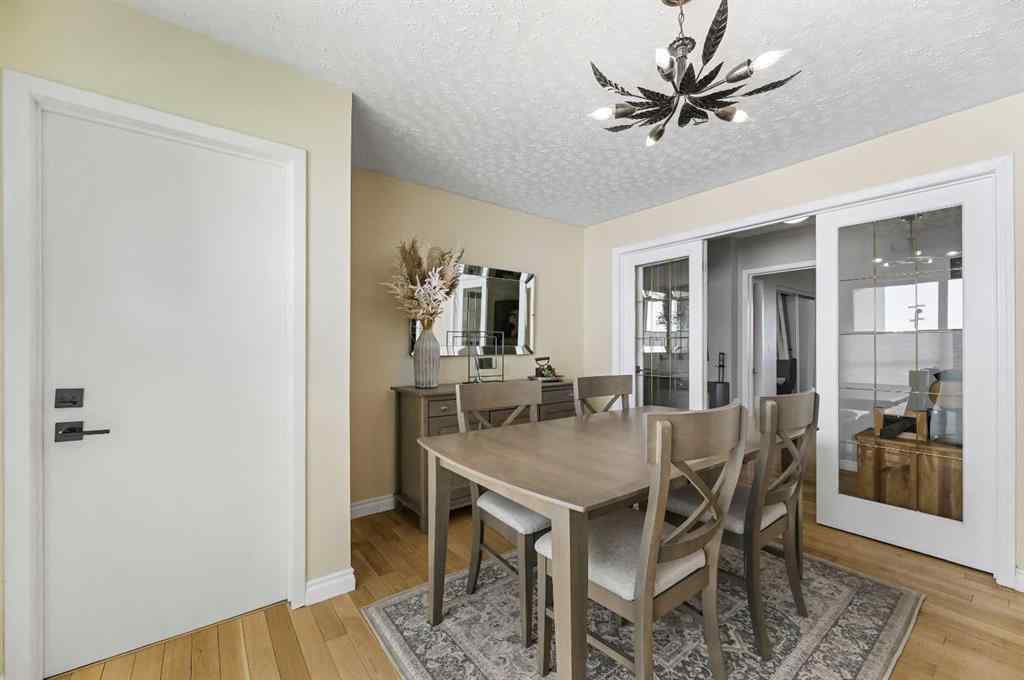 MLS® A2237209 - 2326 19 Street SW in Bankview Calgary, Residential