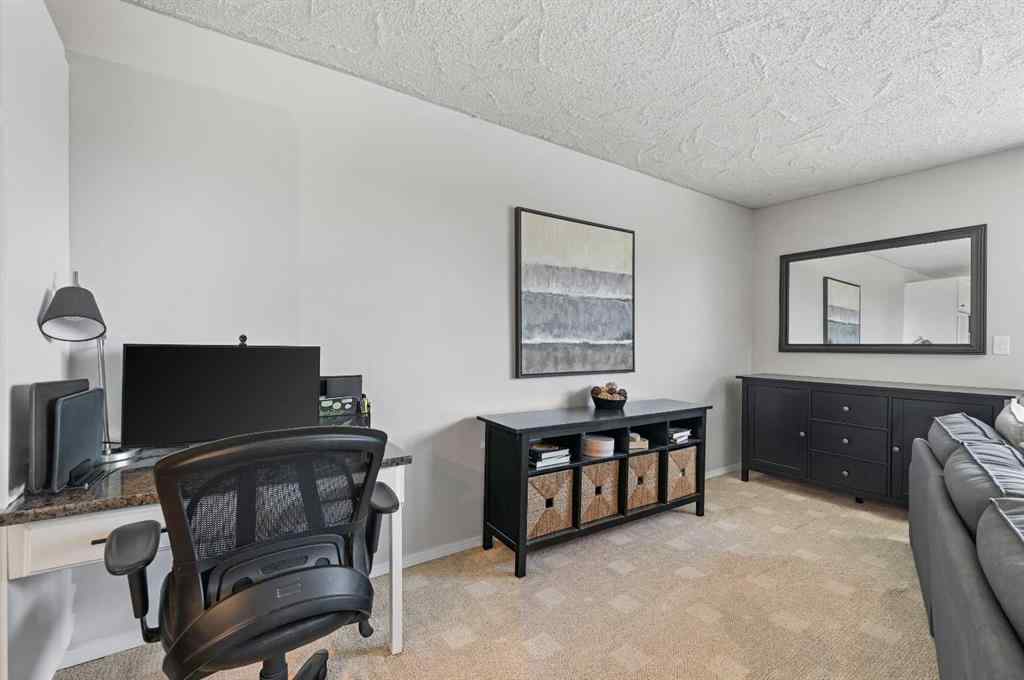 MLS® A2237209 - 2326 19 Street SW in Bankview Calgary, Residential