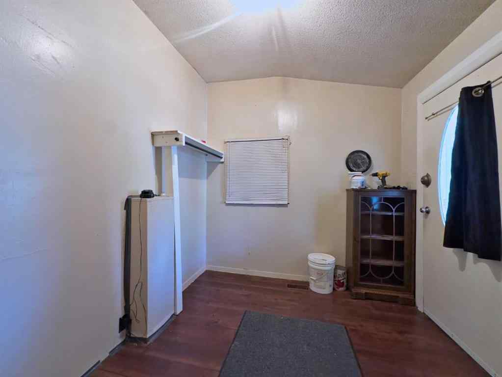 MLS® A2237217 - 6754 17 Avenue  in NONE Coleman, Residential