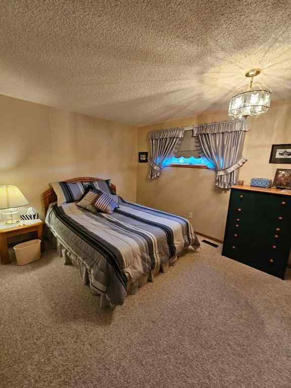 MLS® A2237245 - 301 Centre Avenue NE in NONE Milk River, Residential
