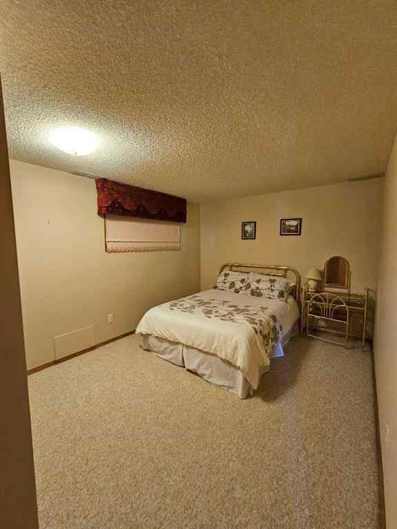 MLS® A2237245 - 301 Centre Avenue NE in NONE Milk River, Residential