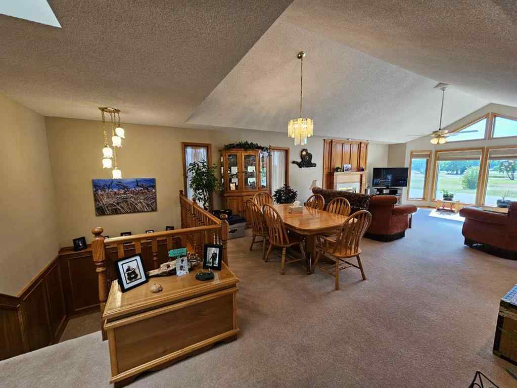 MLS® A2237245 - 301 Centre Avenue NE in NONE Milk River, Residential