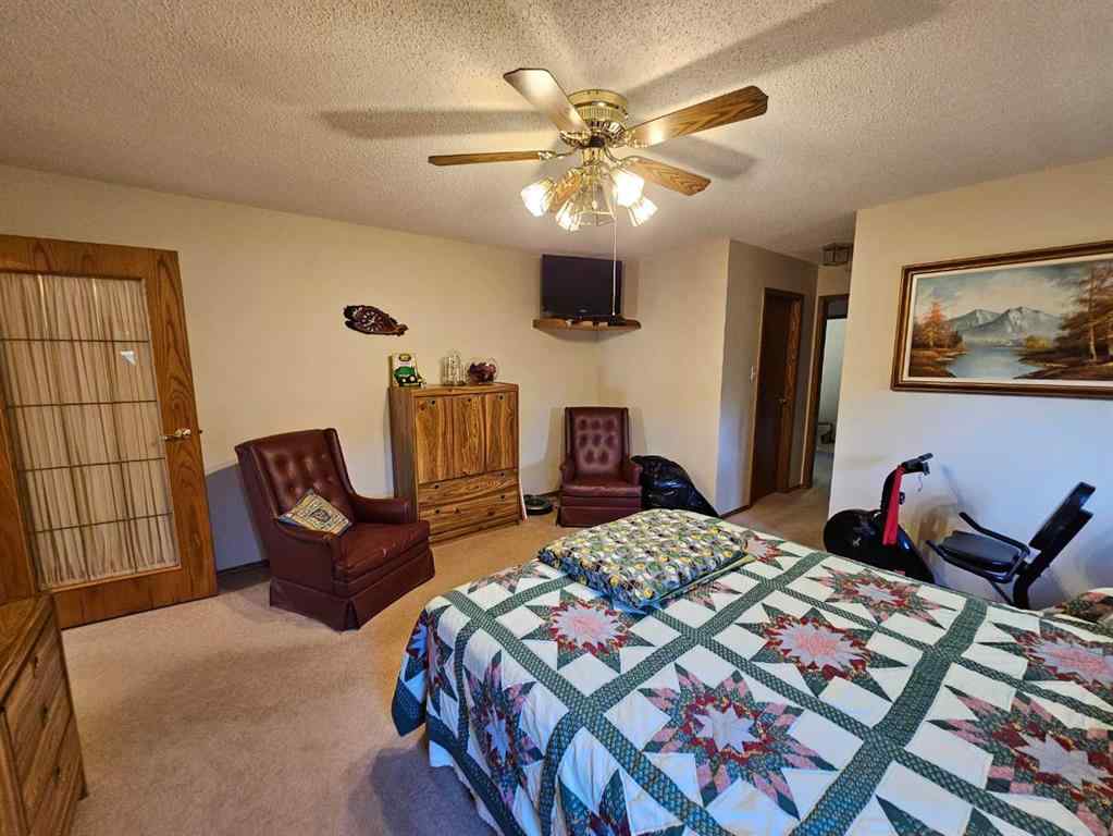 MLS® A2237245 - 301 Centre Avenue NE in NONE Milk River, Residential