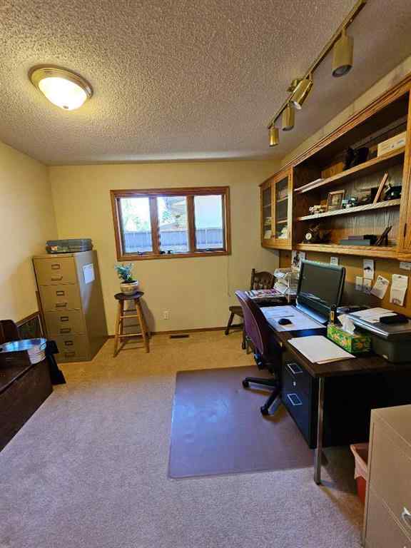 MLS® A2237245 - 301 Centre Avenue NE in NONE Milk River, Residential
