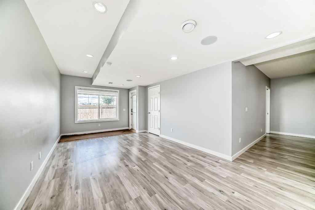 MLS® A2237250 - 172 SPRINGMERE Grove  in Westmere Chestermere, Residential