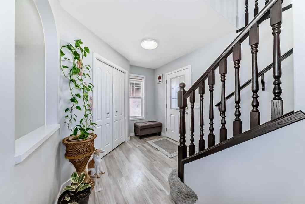 MLS® A2237250 - 172 SPRINGMERE Grove  in Westmere Chestermere, Residential