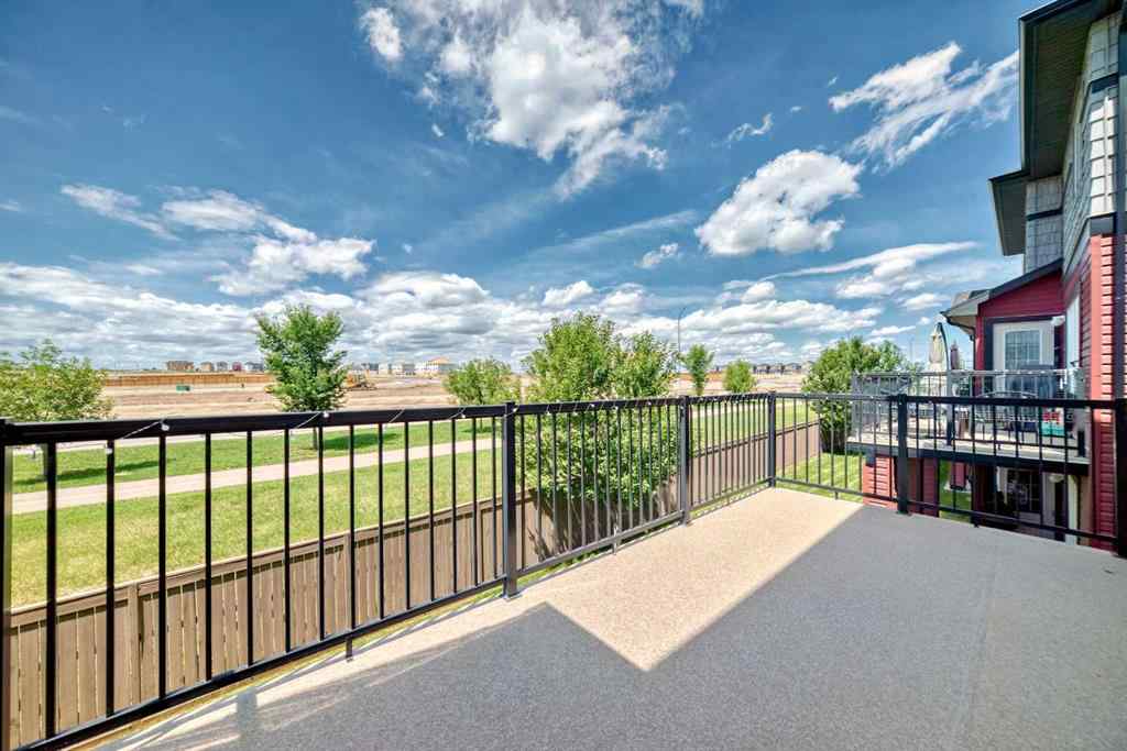 MLS® A2237250 - 172 SPRINGMERE Grove  in Westmere Chestermere, Residential