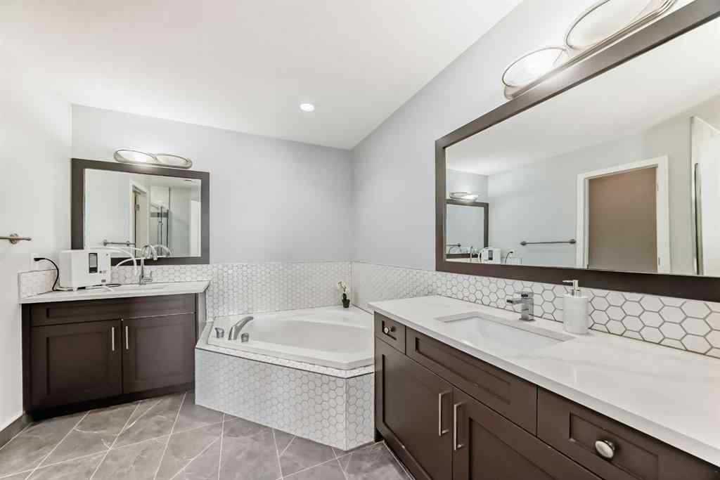 MLS® A2237250 - 172 SPRINGMERE Grove  in Westmere Chestermere, Residential