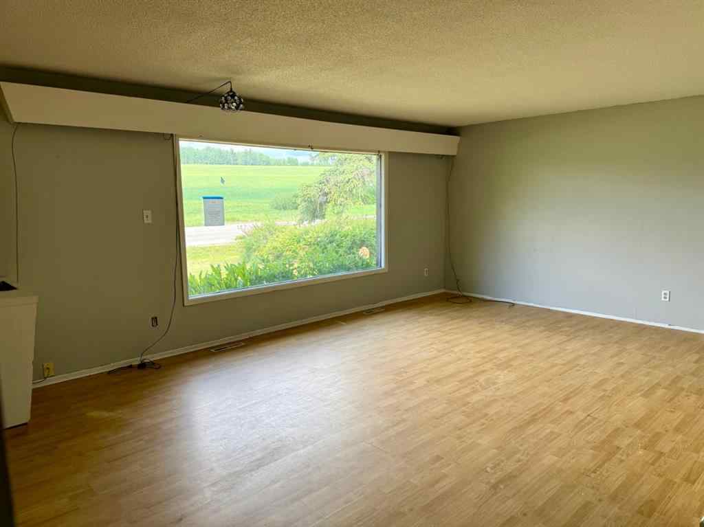 MLS® A2237253 - 9917 103 Avenue  in Plamondon Plamondon, Residential