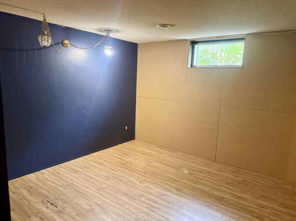 MLS® A2237253 - 9917 103 Avenue  in Plamondon Plamondon, Residential