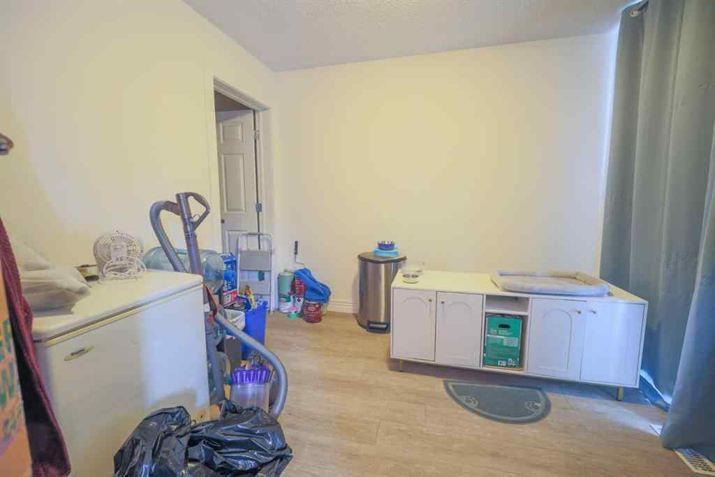MLS® A2237259 - 105 Deer Ridge Lane SE in Deer Run Calgary, Residential