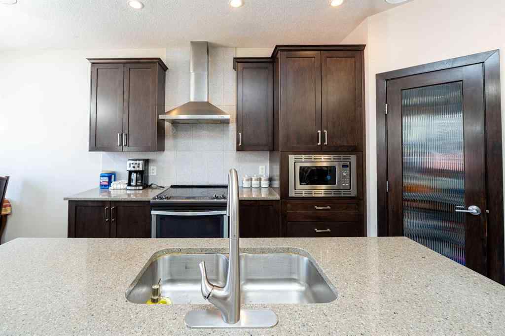 MLS® A2237262 - 118 Saddlelake Way NE in Saddle Ridge Calgary, Residential