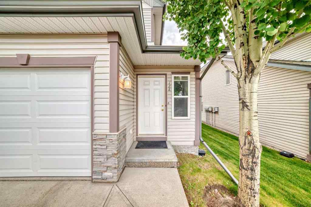 MLS® A2237285 - 128 Millview Green SW in Millrise Calgary, Residential