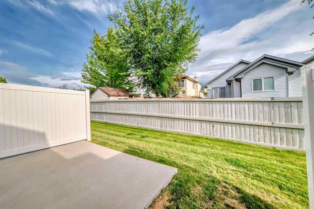 MLS® A2237285 - 128 Millview Green SW in Millrise Calgary, Residential