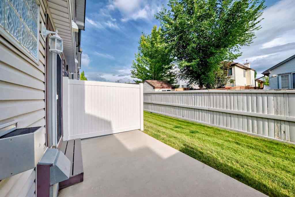 MLS® A2237285 - 128 Millview Green SW in Millrise Calgary, Residential