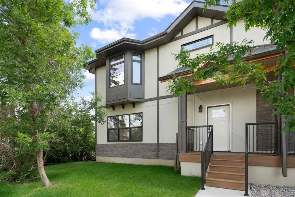 MLS® A2237290 - 4725 48 Street  in Downtown Camrose Camrose, Residential