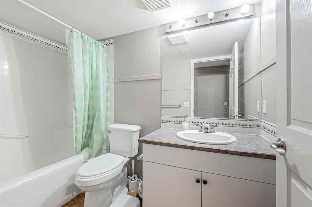 MLS® A2237301 - 96 Appleside Close SE in Applewood Park Calgary, Residential
