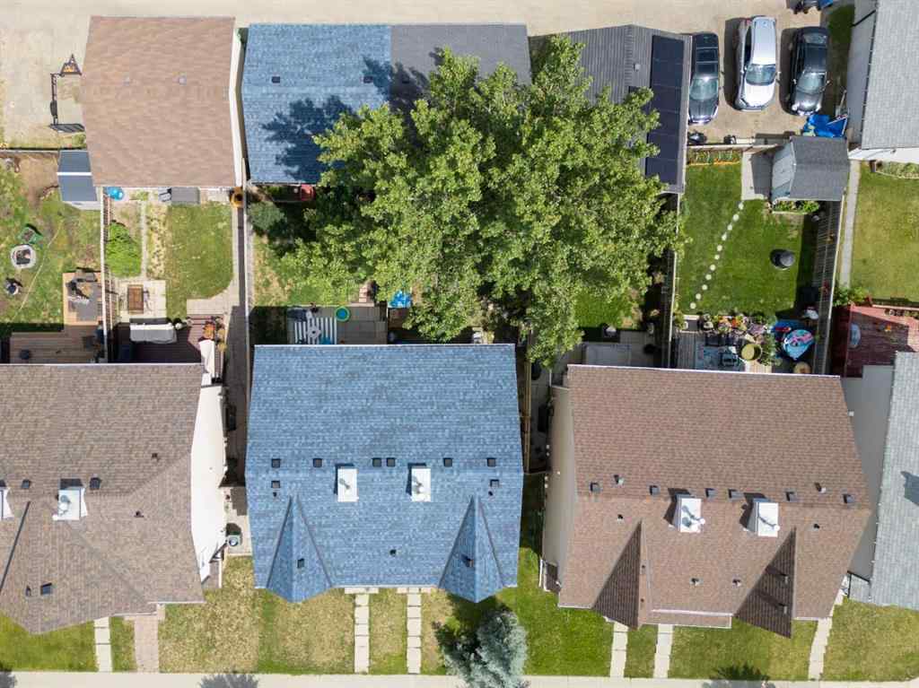 MLS® A2237303 - 25 Elgin Meadows View SE in McKenzie Towne Calgary, Residential