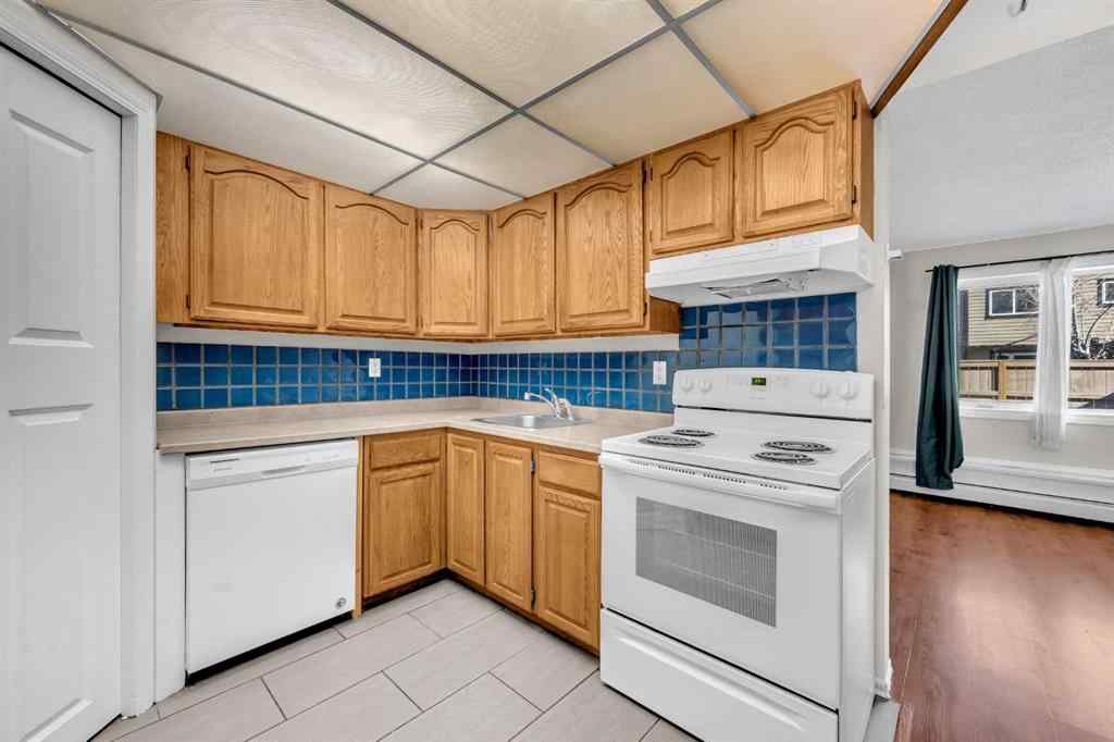 MLS® A2237311 - Unit #21 3809 45 Street SW in Glenbrook Calgary, Residential