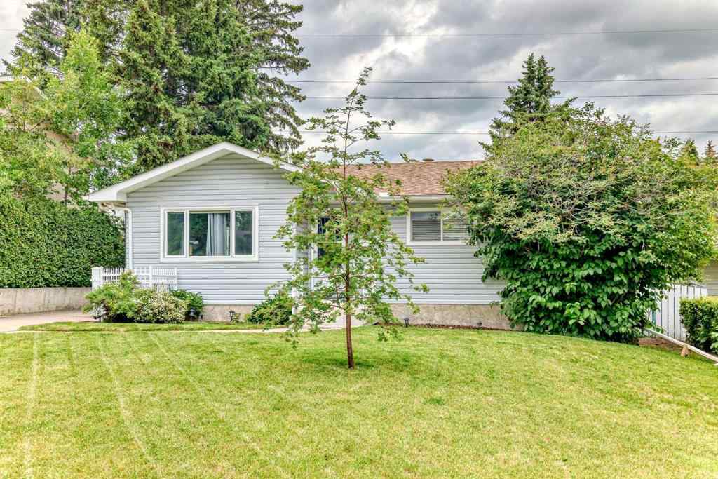 MLS® A2237324 - 1004 Hunterston Hill NW in Huntington Hills Calgary, Residential