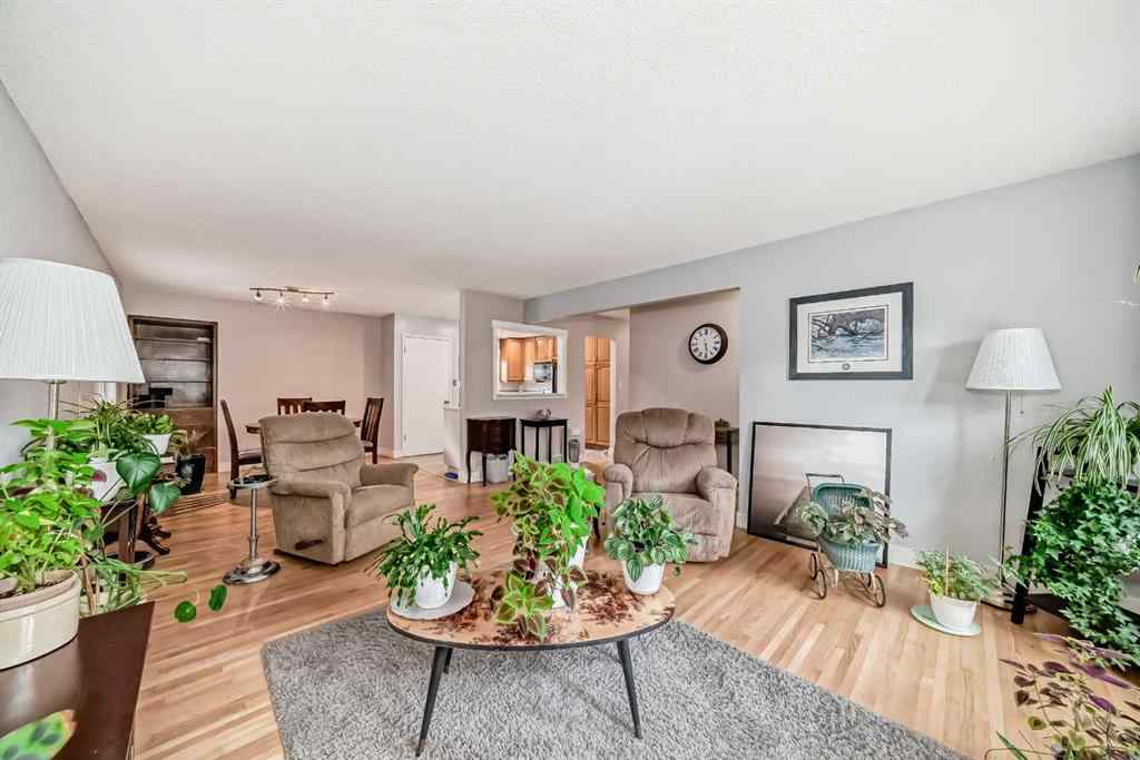 MLS® A2237324 - 1004 Hunterston Hill NW in Huntington Hills Calgary, Residential