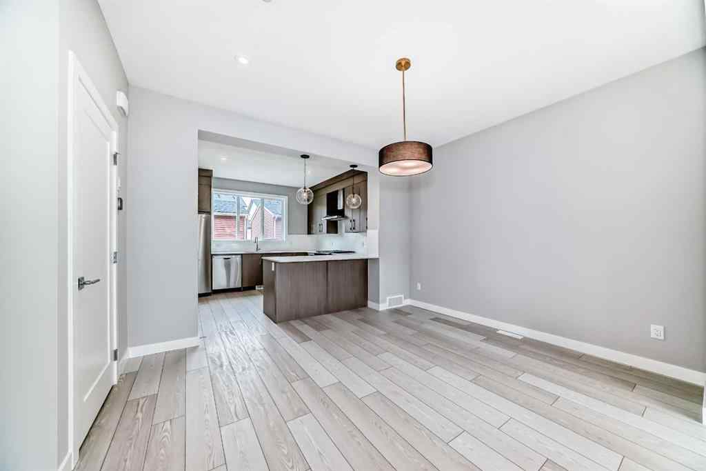 MLS® A2237326 - 548 Chelsea Gardens   in Chelsea_CH Chestermere, Residential