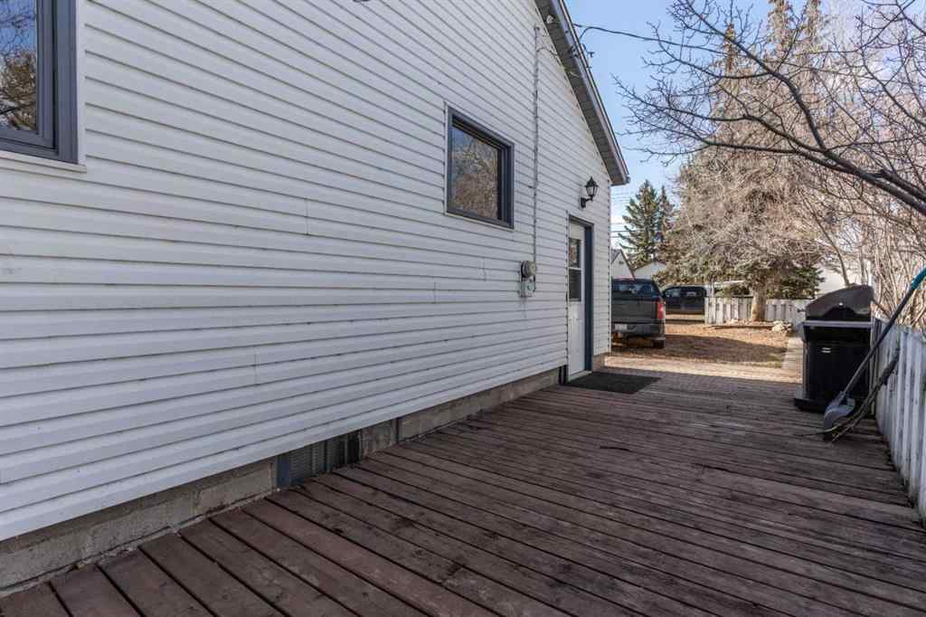 MLS® A2237328 - 4936 49 Street  in Hardisty Hardisty, Residential