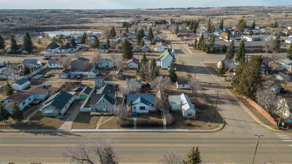 MLS® A2237328 - 4936 49 Street  in Hardisty Hardisty, Residential
