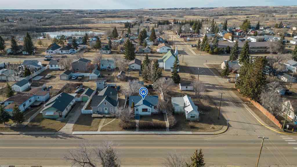 MLS® A2237328 - 4936 49 Street  in Hardisty Hardisty, Residential