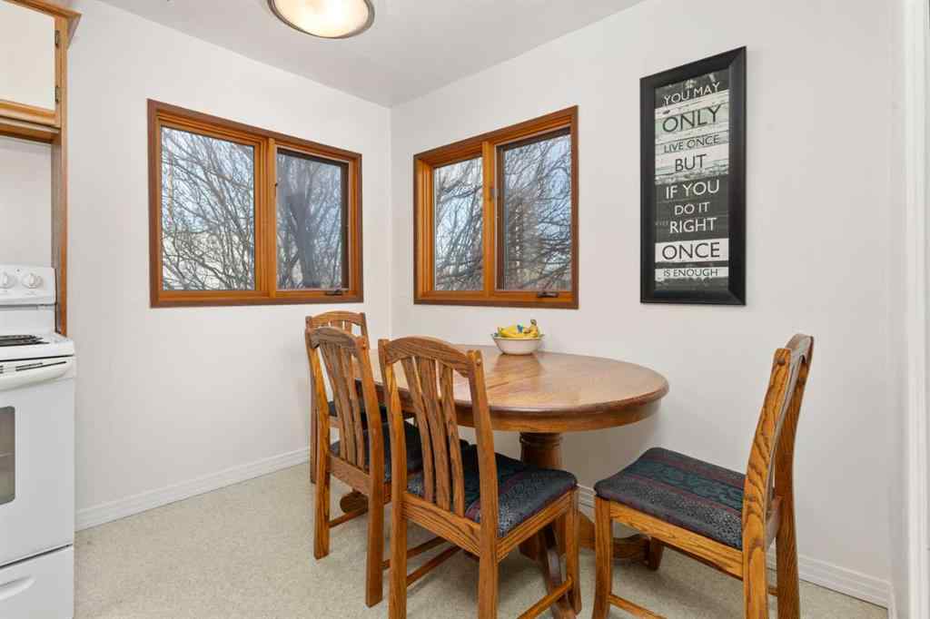 MLS® A2237328 - 4936 49 Street  in Hardisty Hardisty, Residential