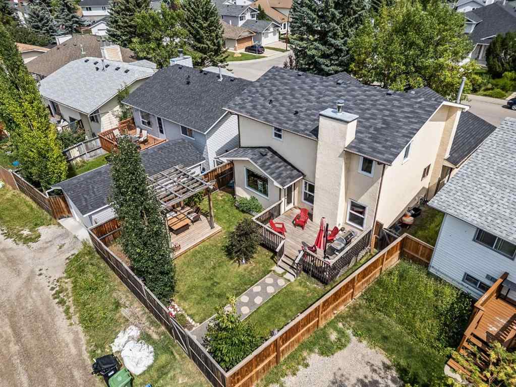 MLS® A2237338 - 202 Shawinigan Way SW in Shawnessy Calgary, Residential