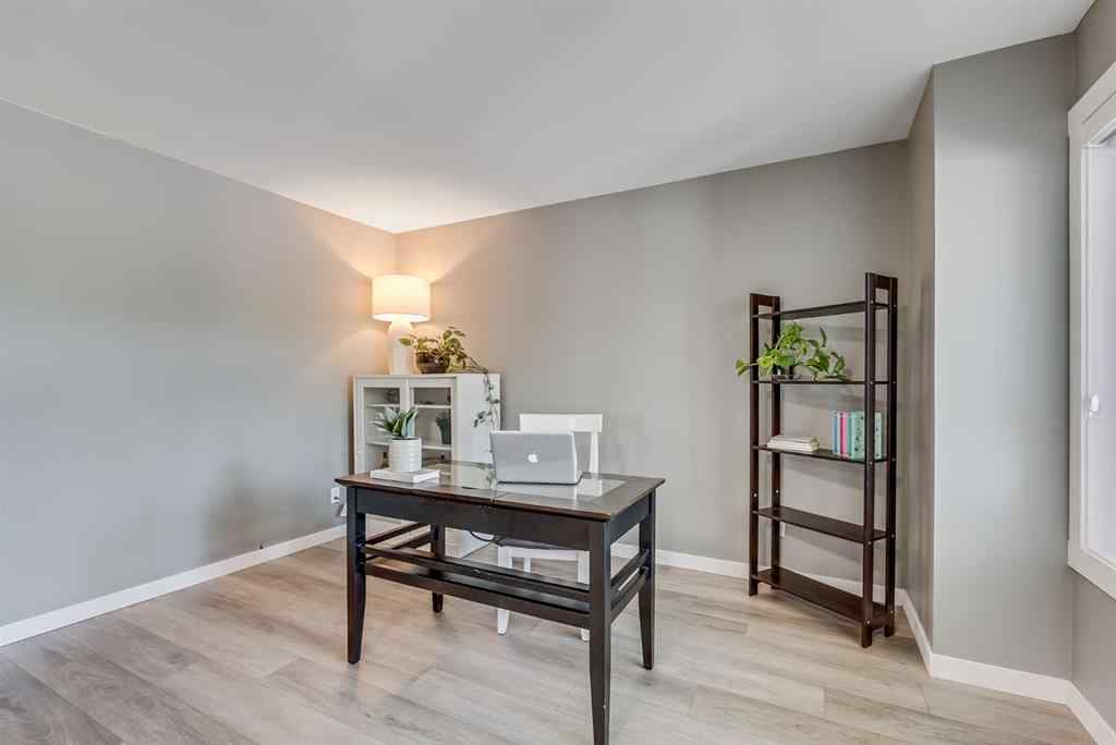 MLS® A2237338 - 202 Shawinigan Way SW in Shawnessy Calgary, Residential