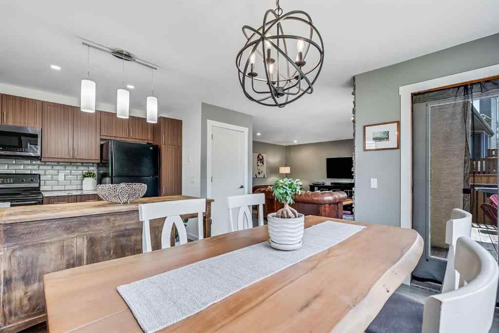 MLS® A2237338 - 202 Shawinigan Way SW in Shawnessy Calgary, Residential
