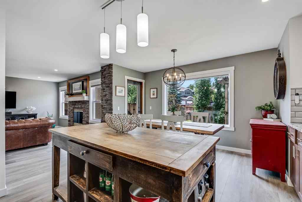 MLS® A2237338 - 202 Shawinigan Way SW in Shawnessy Calgary, Residential