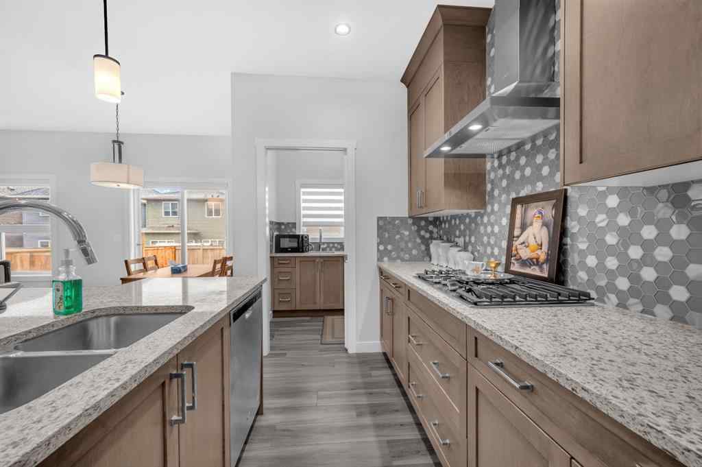 MLS® A2237343 - 40 saddlestone Way NE in Saddle Ridge Calgary, Residential