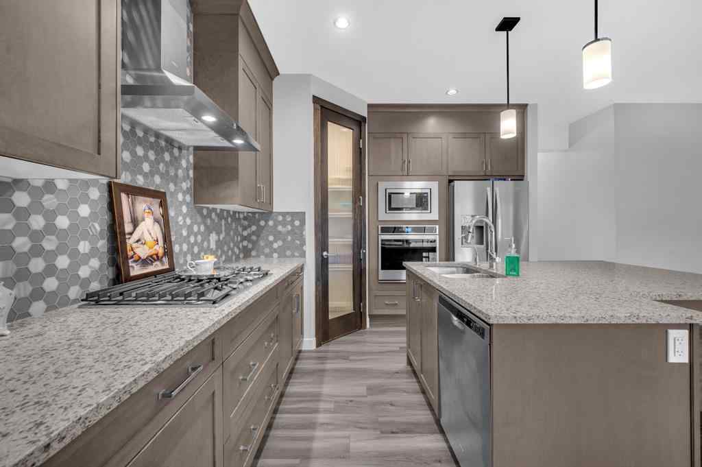 MLS® A2237343 - 40 saddlestone Way NE in Saddle Ridge Calgary, Residential