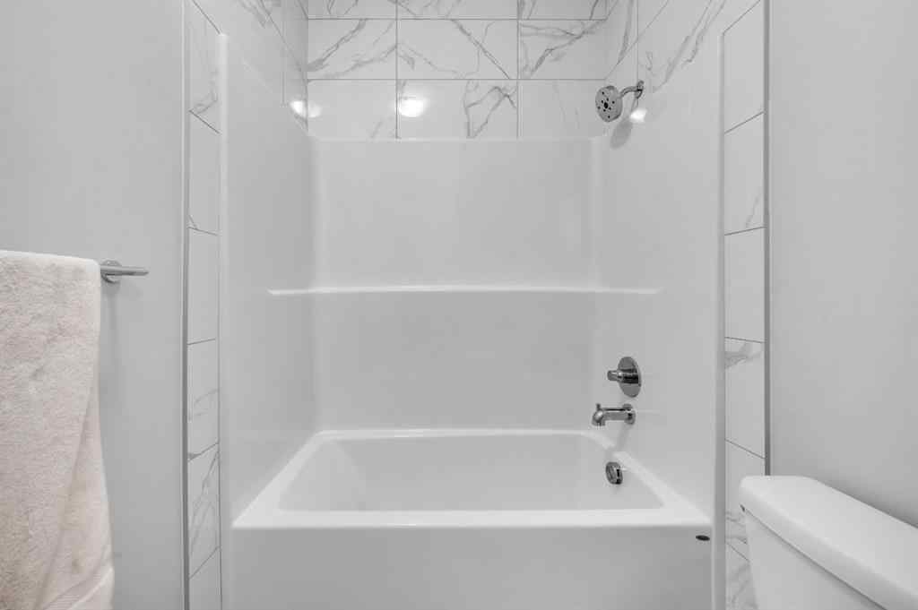 MLS® A2237343 - 40 saddlestone Way NE in Saddle Ridge Calgary, Residential