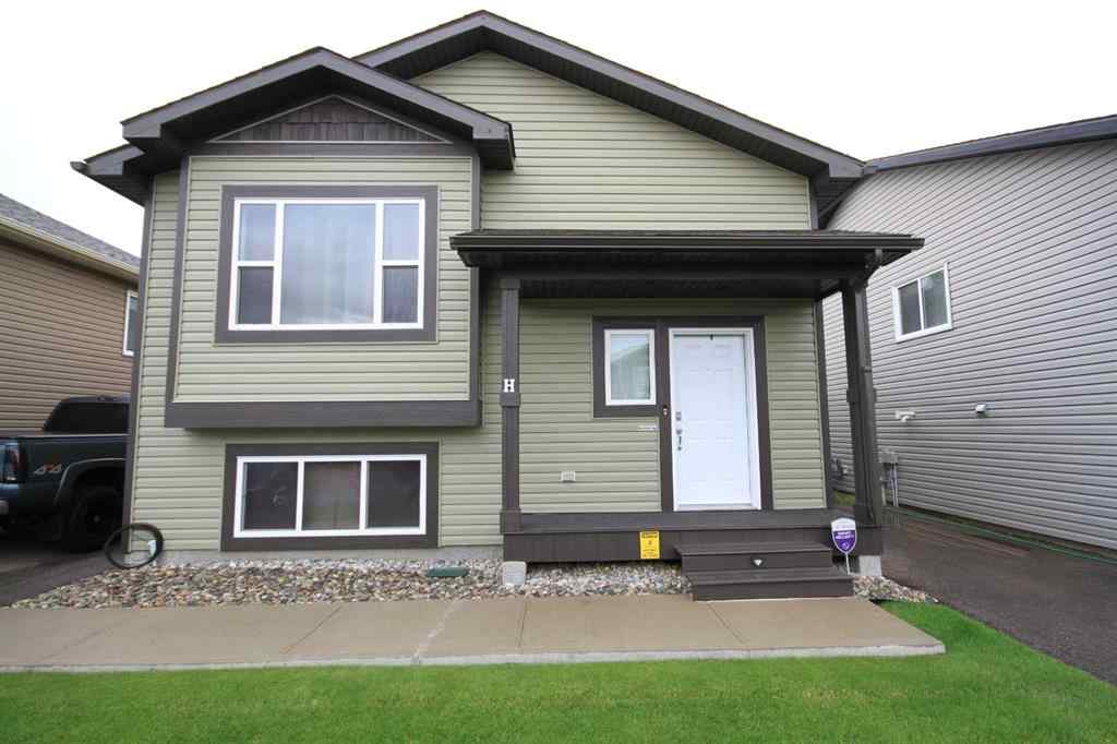MLS® A2237349 - Unit #H 5609 43 Street  in NONE Taber, Residential